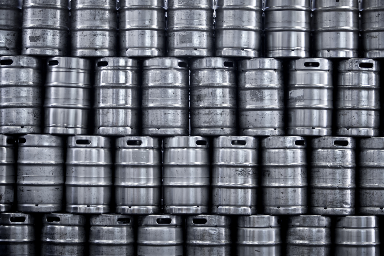 como limpiar un barril de cerveza