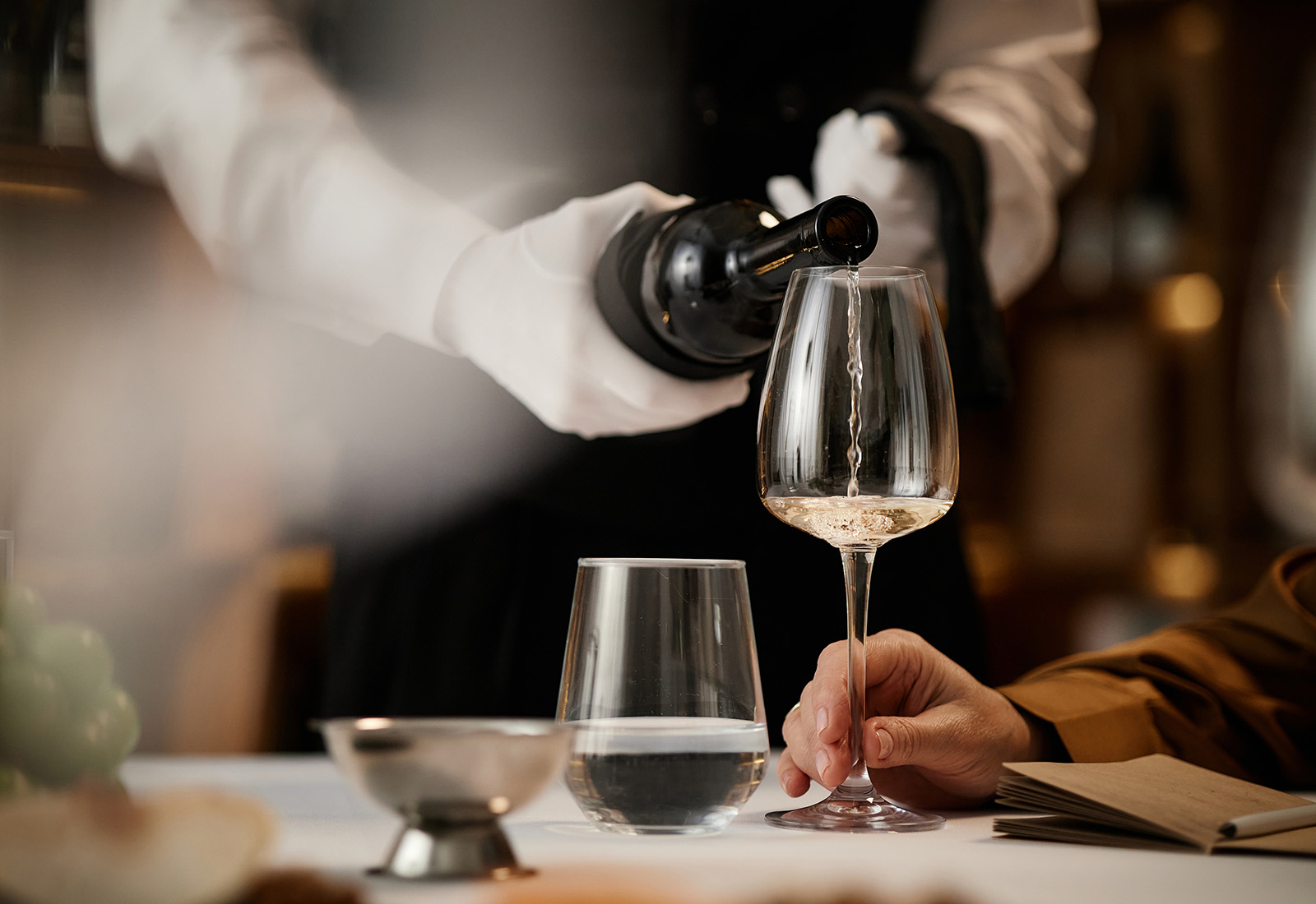 como calcular el precio de una copa de vino (1)